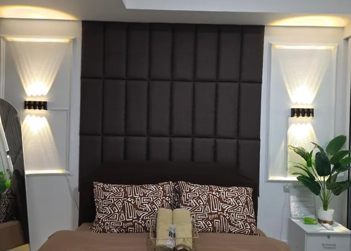 Casa Serenity Staycation At Azure Paranaque With 1 Bedroom Good For 1 To 4 Pax Airconditioned Room And Pool View Near Sm Bicutan