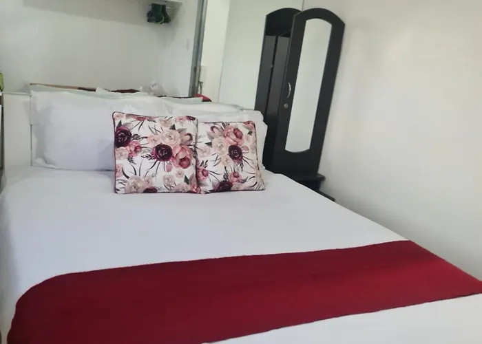 Condominium Unit In Breeze Residences 1Br Roxas Boulevard Pasay City Manila