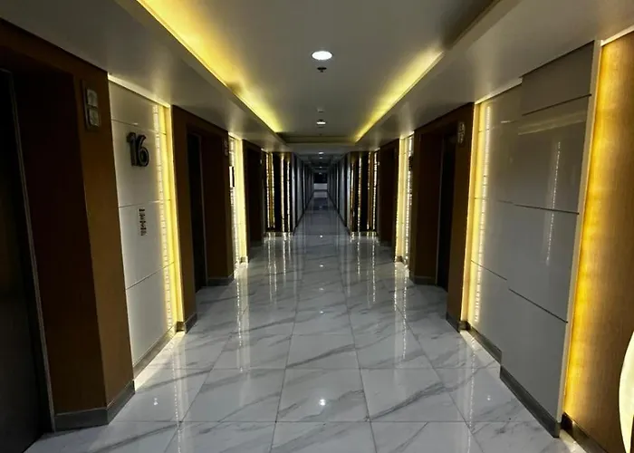 Mall Of Asia Condo Shore 3