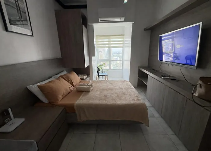 Miya'S Crib I Staycation Tomas Morato Quezon City