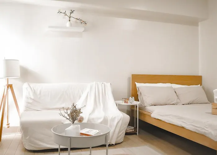 Muji Home At Manhattan Plaza, With Wifi, Balcony, Can Cook