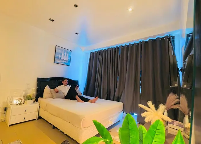 45Th The Gramercy Residences