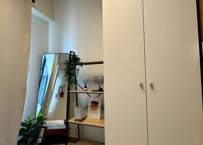 Pirmesuites - Red Residences Makati