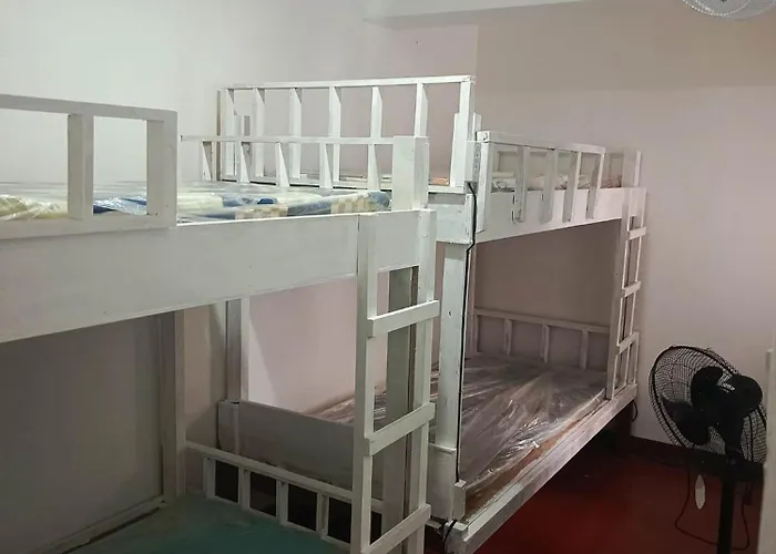 Girls Dorm And Bedspace In Bbb Marulas Valenzuela With Free Wi-Fi
