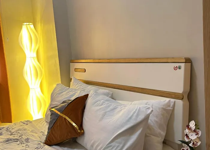 Vexy Hub Condotel 101 Newport Near Teminal 3