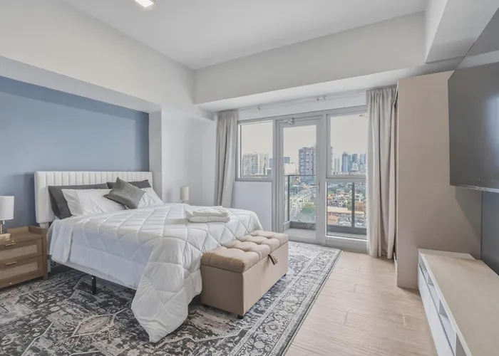 Bgc Studio With Free Parking & Balcony Near Uptown Mall