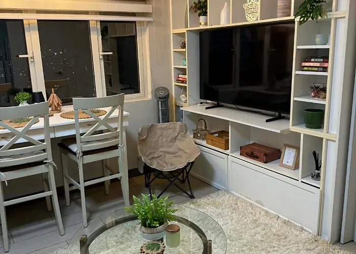 Twinbel'S Fully Furnished 1Br Condo At San Antonio Residence