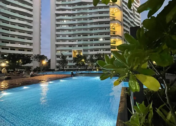 Madr Excellence At Commonwealth The Residences
