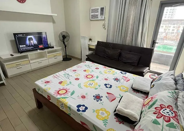 Staycation In Manhattan Plaza Tower 1 Beside Alimall Cubao 4 Pax
