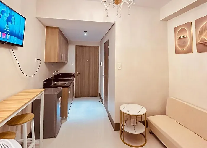 Relaxing Condotel In Highway Hills, Mandaluyong