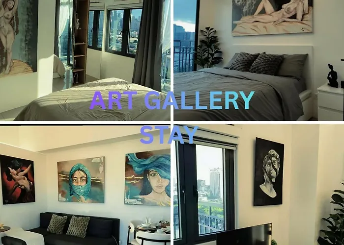Art Gallery Stay 2 Balcony Have A Great View Of City Skyline