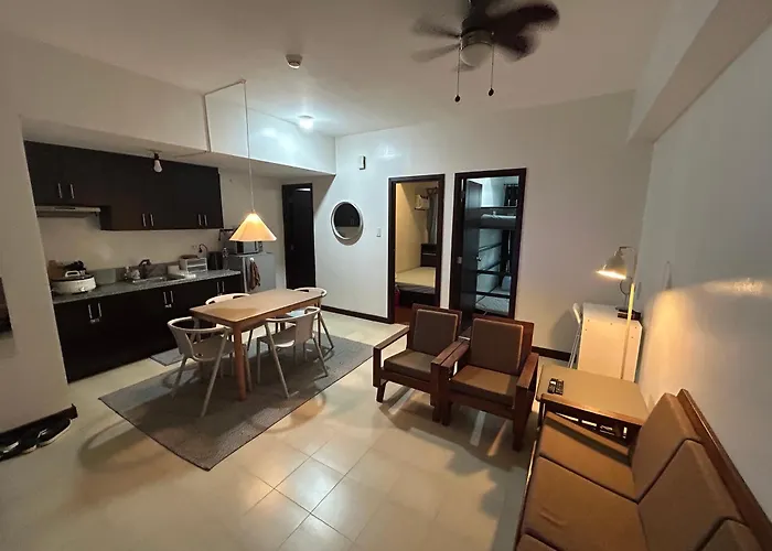 San Lorenzo Place By Mg Holiday Home