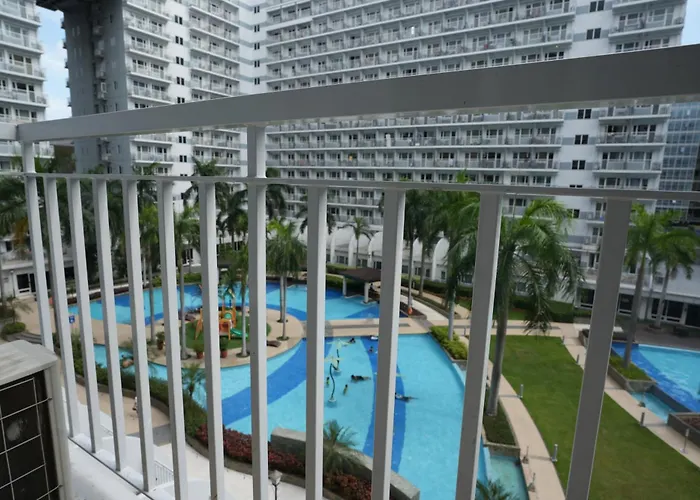 Cozy 1Br Staycation With Pool And Near Moa