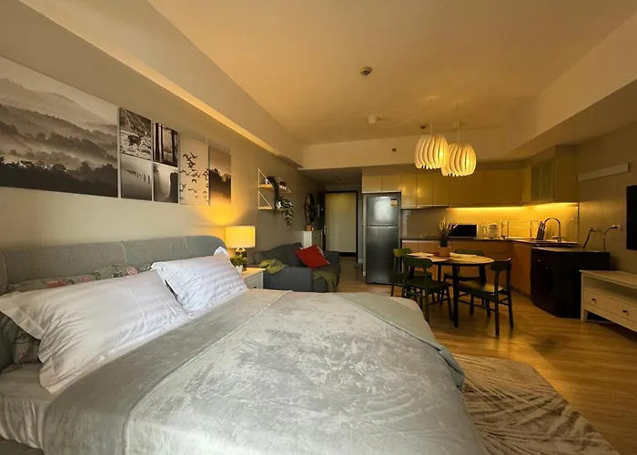 Stunning 1Br With Balcony Facing Grand Canal View