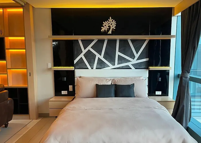 Getaway 1Br One Uptown Bgc With Sound System