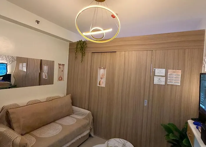 Zen Urban Condo Near Moa & Naia Ps4 Netflix