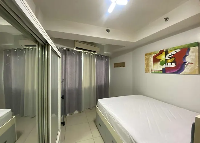 Shell Residences Mall Of Asia Caitlin