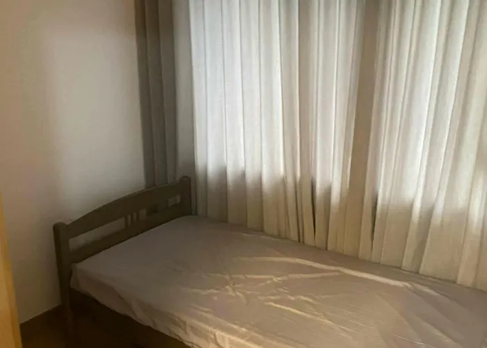 Transient Navales Residence