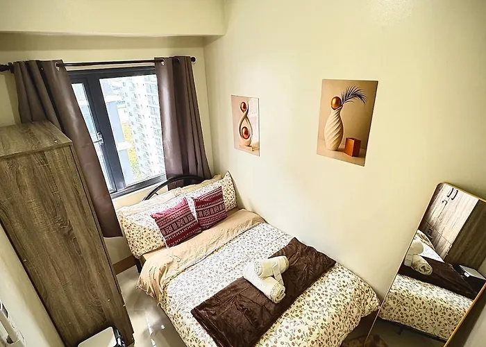Sybay Shore Near Moa Naia Ayala Mall Parqal Cod Nu 1544
