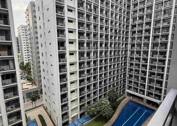 Azure Staycation Near Sm Bicutan