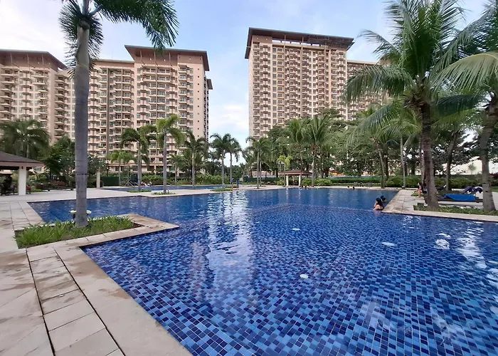 Cozy Hotel-Style 1 Bedroom Unit 5L At Eastbay Residences By Rockwell