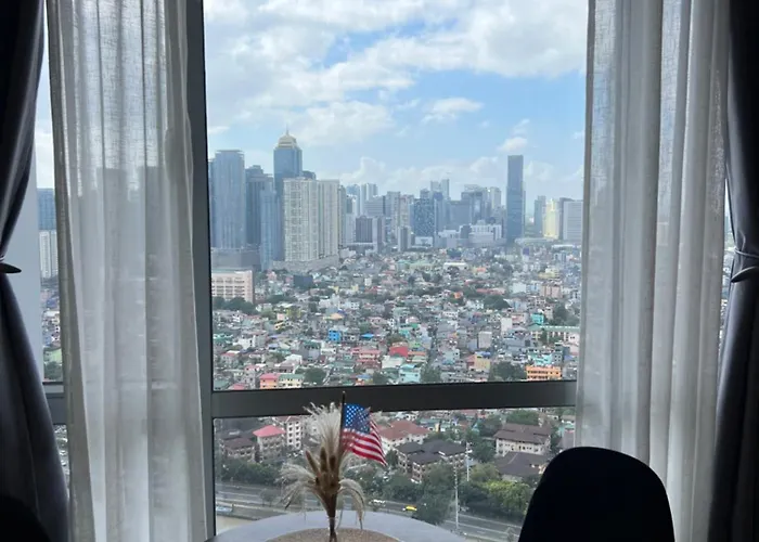 Great View At Pioneer Mandaluyong Free Pool Gym Netflix Hbo Max Prime Kids Play Room Fast Wifi Sunshine 100 T3 38Th