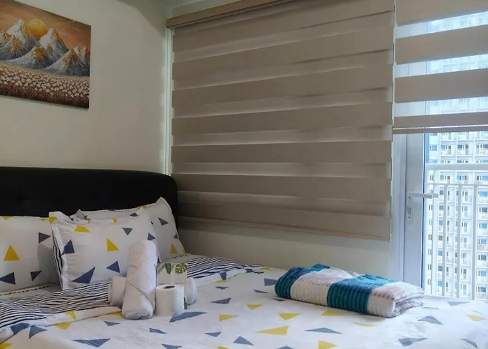Condo Unit Open For Staycation