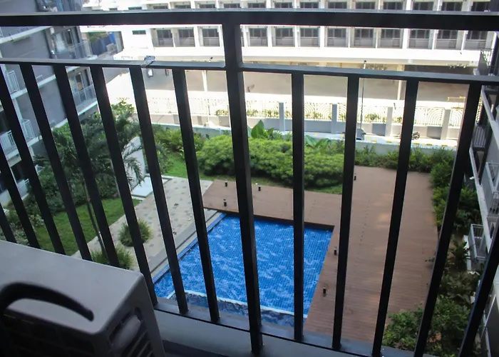 Cozy 642 1Br Shore3 Residence, Amenity Pool View, Near Airport, Ikea, Moa, Smx, Pasay City, Manila