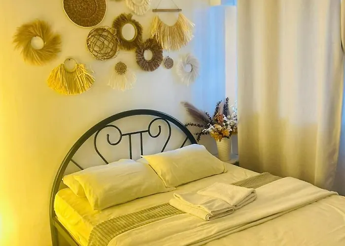 Staycation At Brgy Sucat