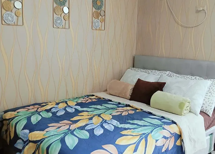 Manhattan Heights Towerd-Unit5 Viv'S Room Studio Type