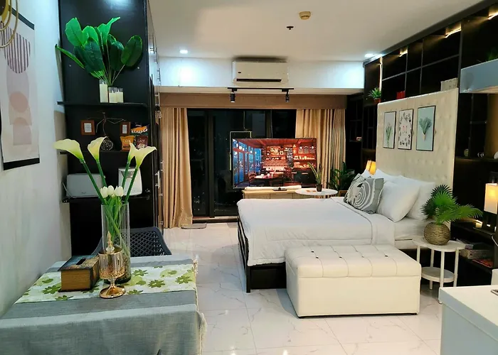 Incredible Makati Studio Unit W Stunning View & 65 Tv