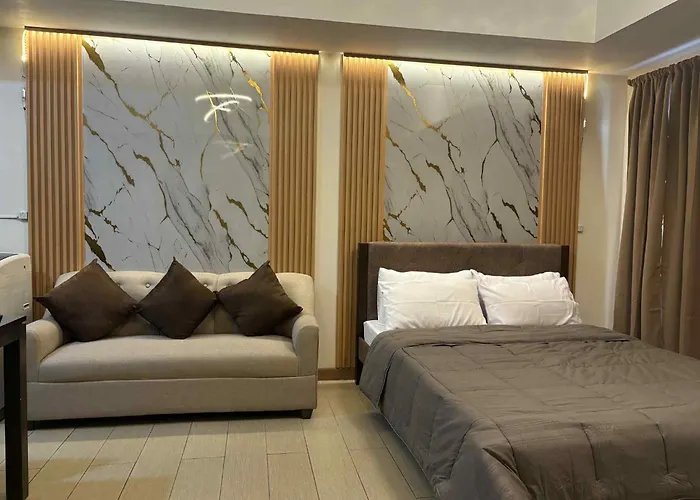 Pretty Cool Stay @Venice Luxury Residences With Netflix