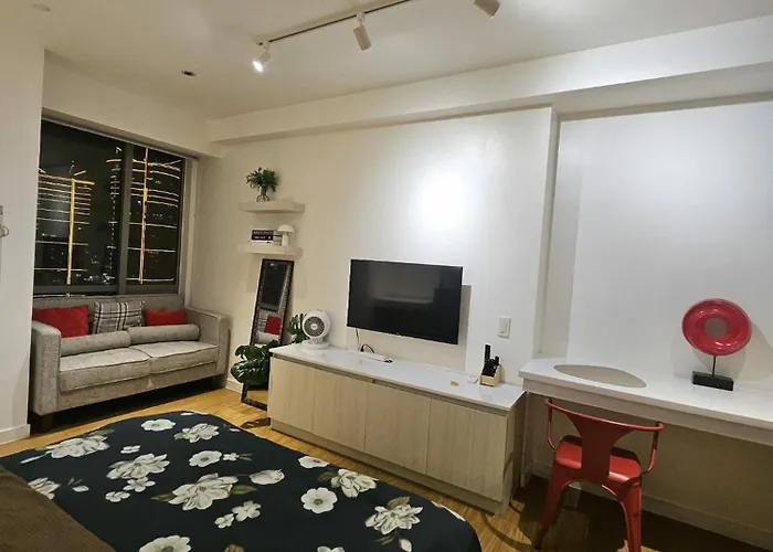 Bright Comfy Room W/Wifi Near Makati/Manila/Philippines