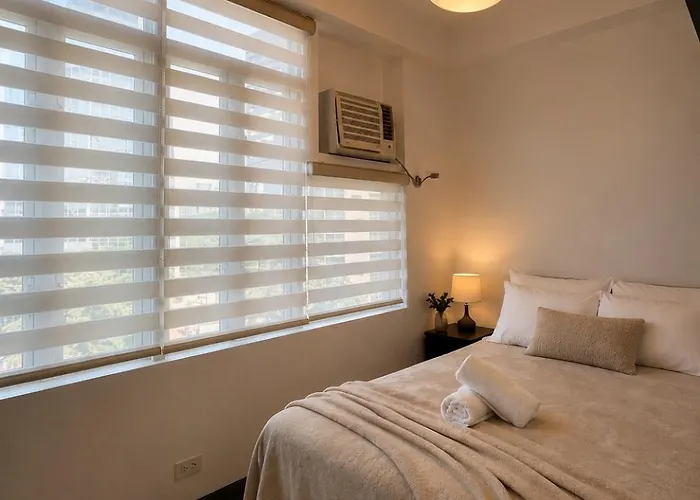 Bgc Venice Grand Canal Staycation
