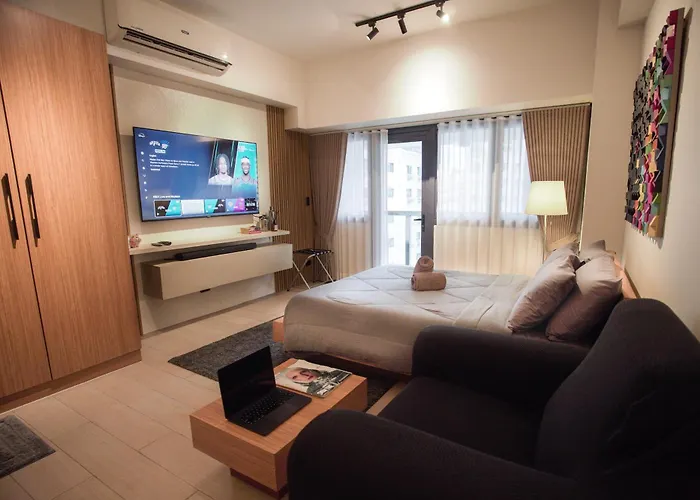 Apartment In Salcedo Village, Makati City