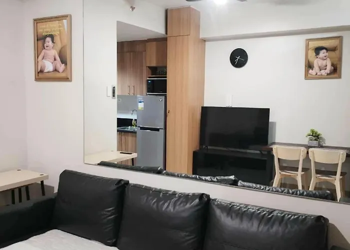 Condo 1Br With Balcony & Parking At Moa Shore3