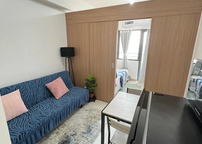 Stylish 1Br At Lush Residences Makati With City View