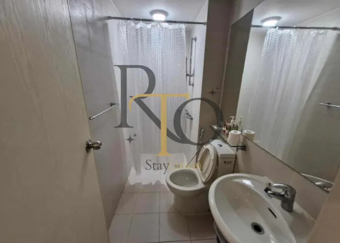 Azure Rtostaycation