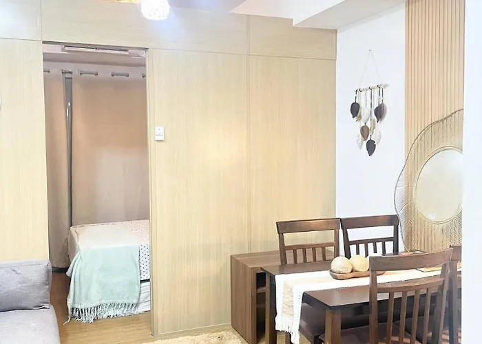 Cozy And Relaxing Condo Near Bgc