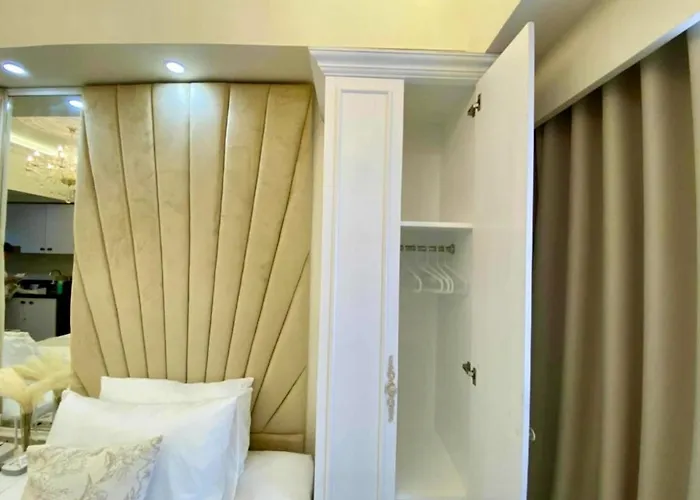 Smdc Moa Luxurious Staycation