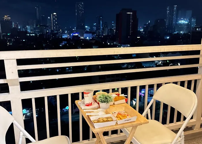 1Br Cozy Staycation In The Heart Of Quezon City