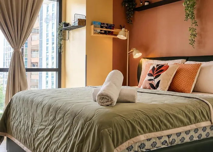 Stylish Condo That Fits 7 With Washer And Fast Wifi Long Stay Ready And Family Friendly Suite
