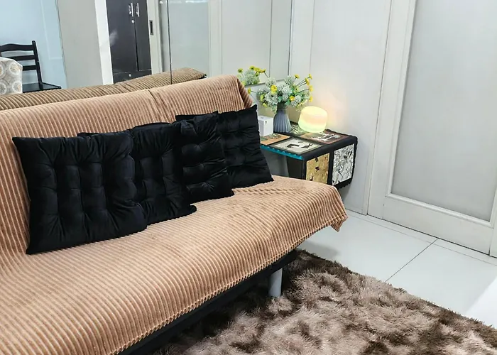 Luxx Place