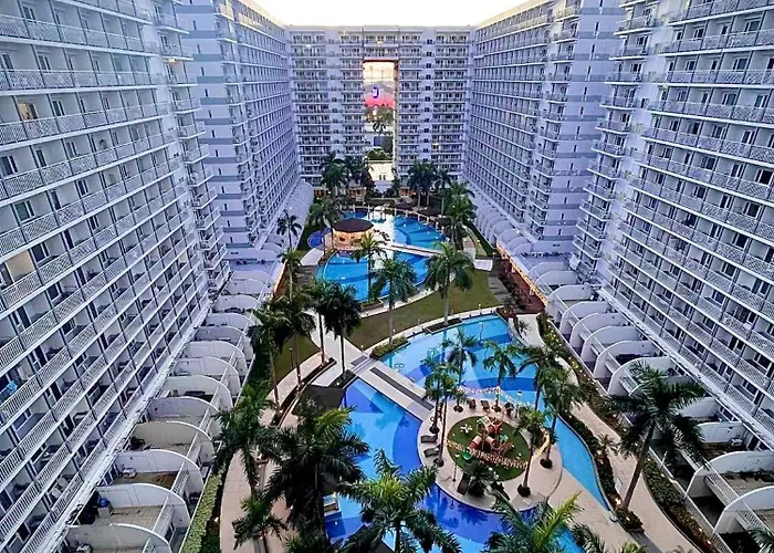 Moa Staycation Shell Residences