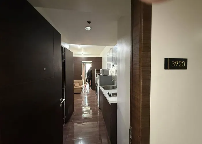 Air Residents Makati Corllex Homes 1Br W Balcony