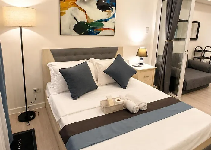 1Bedroom Condotel In Azure Urban Resort Near Naia #Br1