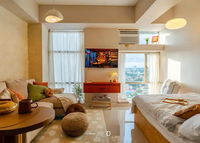 Condo In Cubao, Sunset & City Lights Chasing