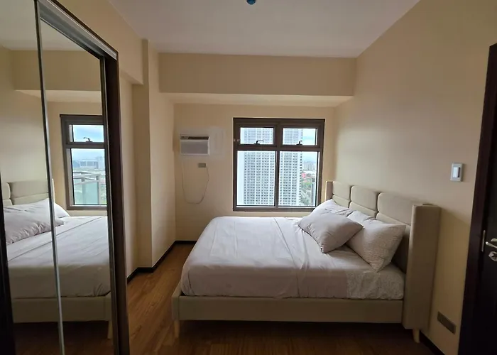 Condo Near MOA, CCP, BSP, Star City, Vito Cruz, Buendia, NAIA