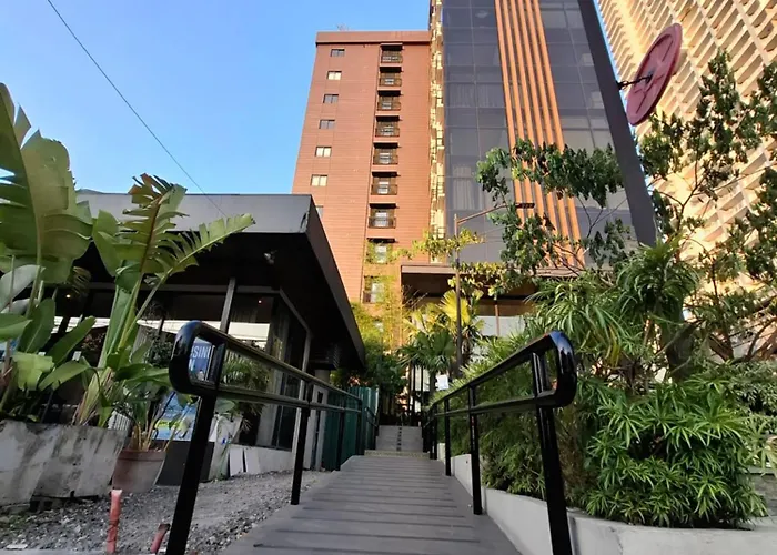 Quiet & Cozy Suite 1Km To The Heart Of Araneta City With Free Parking
