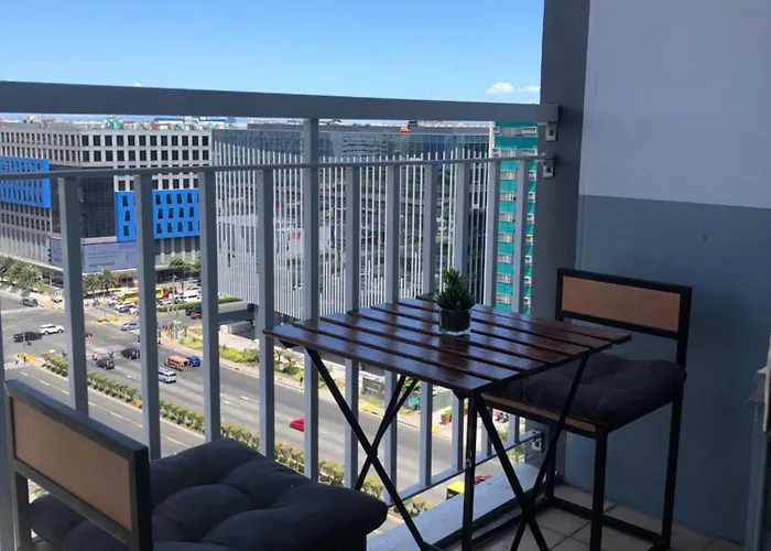Shell Residences Moa Pasay